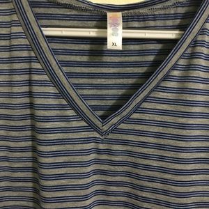 LuLaRoe Christy Tee